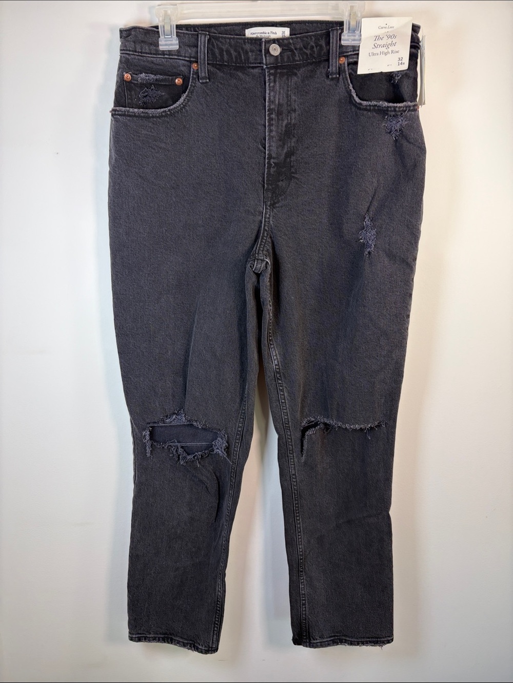 Abercrombie & Fitch Curve Love 90’s Straight Ultra High Rise - 14R - Black